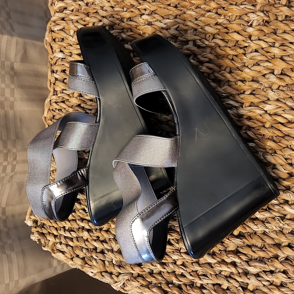 Charles by Charles David Pewter Wedge 💥 - Picture 2 of 9